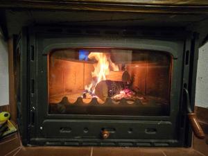 самостоятелна къща Планински перли, дом 1 на 5 мин от ски лифт Стойките, Пампорово