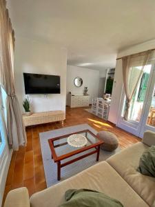 Villa Calma 450m from the beach