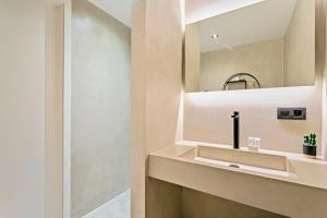 Huswell - Unique apartment in the city-center of Knokke