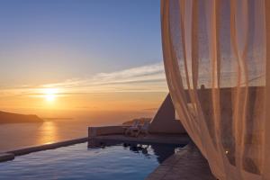 Astra Suites Santorini Greece