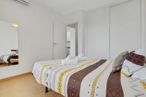 Santa Amalia 44 by IVI Real Estate