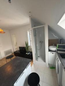Appartements Eglise de pontoise : photos des chambres