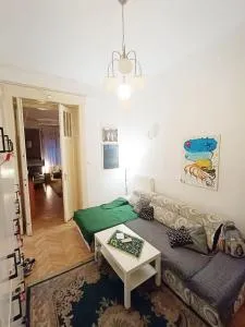 Bridgetown Hostel - Esztergom