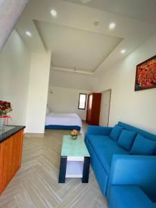 Suite Gia Đình Có Ban Công (Family Suite with Balcony)