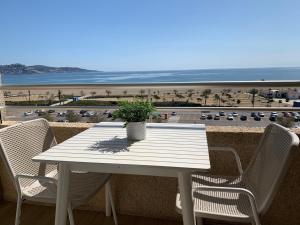 Apartamento Con Vistas Al Mar - WIFI - Aire Acondicionado