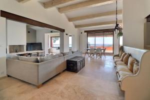 By Elodie Face à la mer