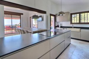 By Elodie Face à la mer