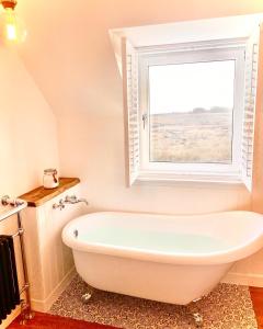 Kinnoull House near Stornoway Hot-Tub Sauna Pet Friendly