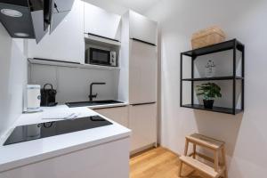 Pristine 1BR Suite, Quick to City by HM