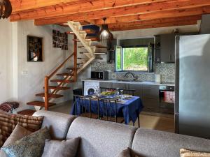 DESTAN & JULIETTE SEA VIEW Villa