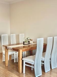 Fully Equipped 3BR-Townhouse