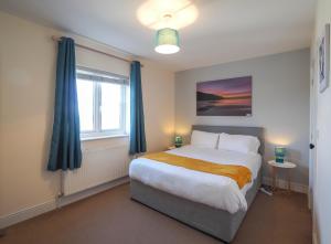 Golygfa Mor Tresaith