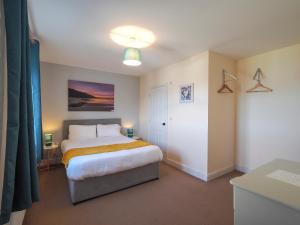 Golygfa Mor Tresaith