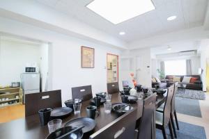 Ishiki by b hotel - Best location 2 min HiroshimJR station, Up to 10 ppl