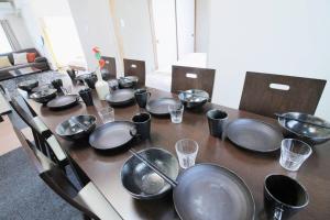 Ishiki by b hotel - Best location 2 min HiroshimJR station, Up to 10 ppl