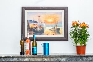 Corfu Seaside Cottage - Private Garden Retreat