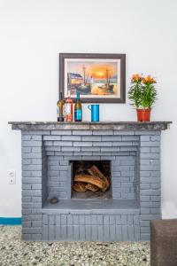 Corfu Seaside Cottage - Private Garden Retreat