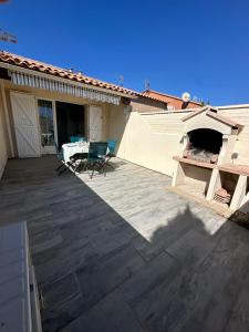 La Discrète toute équipée avec piscine