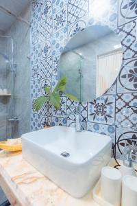 Nhà Mình Homestay Hạ Long