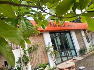 Nhà Mình Homestay Hạ Long