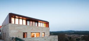 Seven Books House