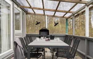 Four-Bedroom Holiday Home In Hemmet