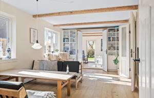 3 Bedroom Amazing Home In Samsø