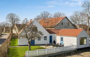 3 Bedroom Amazing Home In Samsø