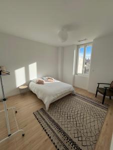 Maisons de vacances Grande maison de ville + jardin : photos des chambres