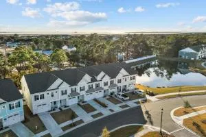 Beau Coast Getaway - Steep Pines Fork