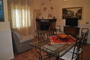 DIMORA SPECCHIA