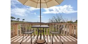 Wild Fig Retreat Helios - Maryiés