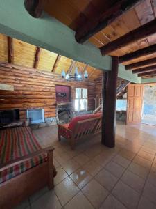 Cabaña en los soles de montaña