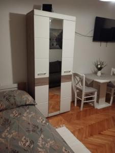 Adria - studio apartman 
