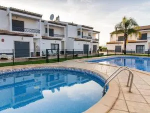 Magnólia AB House - Pool View & Privat Garden & Garage - Fontainhas