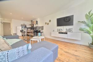 Appartements UnSejourAMetz - Les douillets, du T2 au T3, hyper-centre : photos des chambres