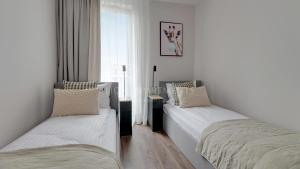 Lion Apartments - SCALA City Center Premium Apartments with parking G