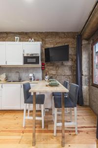 Charming Studio with Garden in Porto