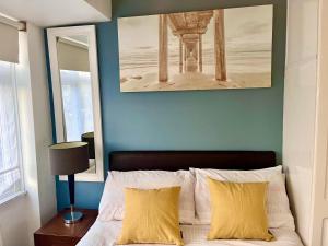 Chessington Blue with parking