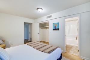 Oxford Getaway Walk to Oxford Square!