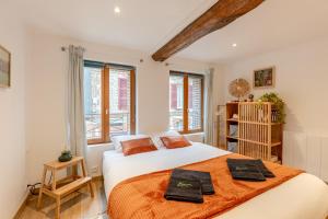 AU 56 - CENTRE VILLE - QUARTIER SAINT-LÉONARD