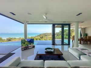 Cape Height 4-bedroom Seaview Luxury Pool Villa