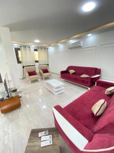 فيلا للإيجار برايفت بول مارينا 5 الساحل الشمالي فيلا 5 غرف نوم مكيف بالكمال فرش فندقي