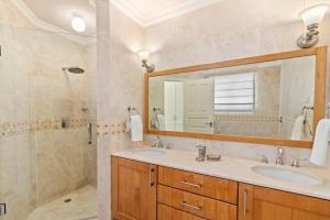 The Falls 15 - Sandy Lane