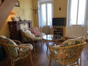 Villas 491 - Maison unique, les pieds dans l'eau, le long de la plage de Saint-Pabu : photos des chambres