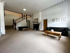 6 Shanklin Manor - family friendly apartment in Shanklin Old Village