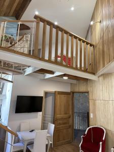 Suite a Mezzanine dans lÉglise du Couvent