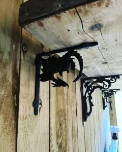 Hagrids Hut - Off grid Cabin - no electricity or running water