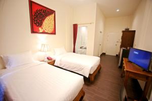 The Myth - Sud Sathorn