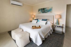 102 Lighthouse Bay Barbados